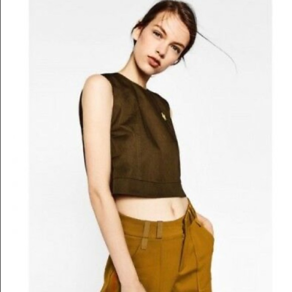 ZARA Metal Star Dark Amry Green Halter Crop Tank Top
